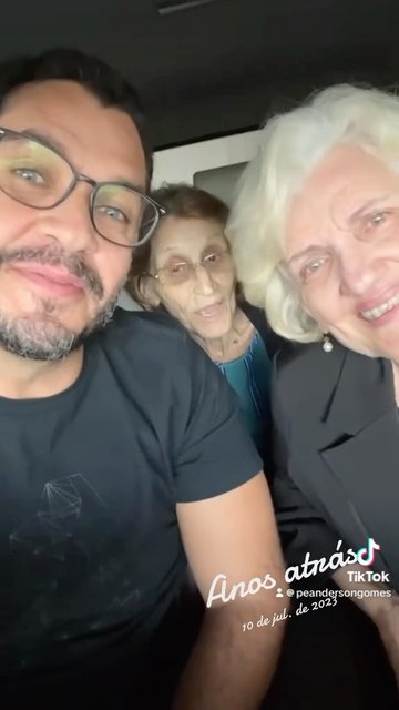Acabei de receber essa recordação na minha rede social
Que saudade delas
Minhas meninas
Descansem em paz
Amamos vcs