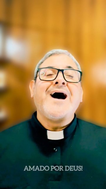 VALEI-ME SÃO JOSÉ!! Consagração a São José
Oh Glorioso José!
Homem Justo e cheio de Fé/ Amado por Deus!
Esposo da Virgem Maria.
Protetor da Sagrada Família e das Nossas Famílias!
Intercede por nós a Teu Filho Jesus…