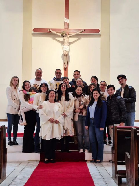 Nossa Senhora Do Carmo,Rogai por nós!🙏🏻🤎

Vivemos uma noite de profunda fé e devoção em honra à Nossa Senhora do Carmo. Durante a Santa Missa, tivemos a emocionante imposição do Santo Escapulário, um sinal de proteção…