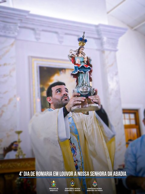 4° dia da grandiosa VIII Romaria de Nossa Senhora da Abadia, em Alvelândia!
A quarta noite foi marcada por um profundo clima de fé e emoção, com a Santa Missa presidida pelo, Pe. Gilson Jardene, da Paróquia Catedral …