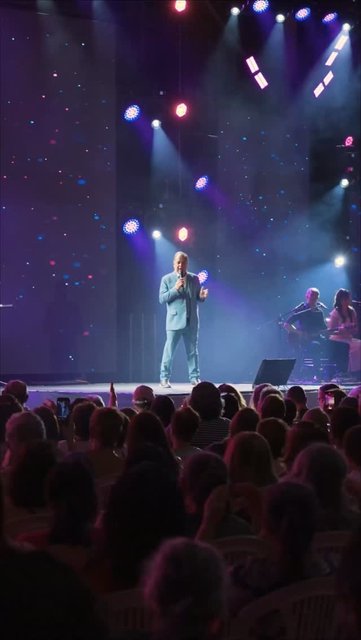 Show com Padre João Carlos. Festa de Santa Maria Madalena, dia 22 de julho em União dos Palmares AL.