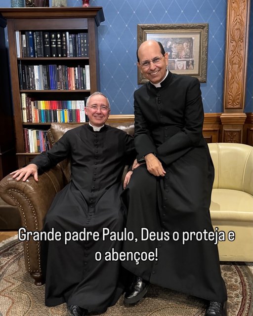 Post de Padre Leonardo Wagner