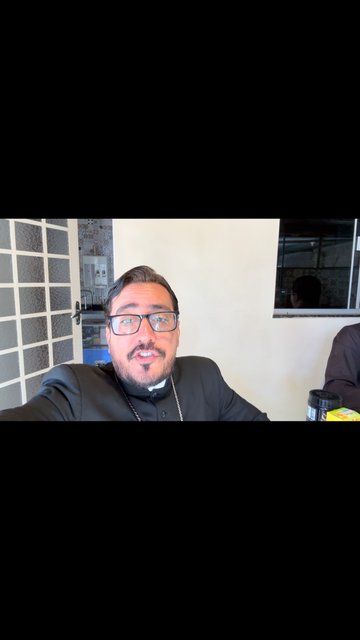 Post de Padre Marcelo de Santo Antônio