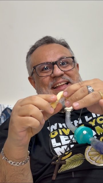 🧀 O queijo pro mineirim e pros devotos de Nossa Senhora Desatadora dos Nós.