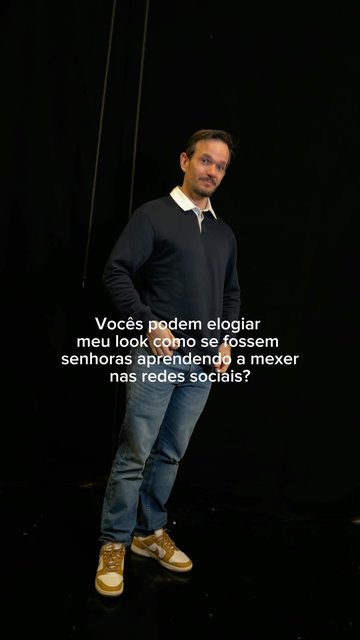 Quem disse que padre não pode entrar na trend? 😆